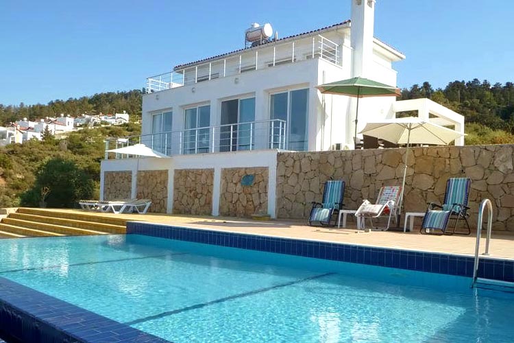 Palm View Holiday Villa - Esentepe, Kyrenia, North Cyprus